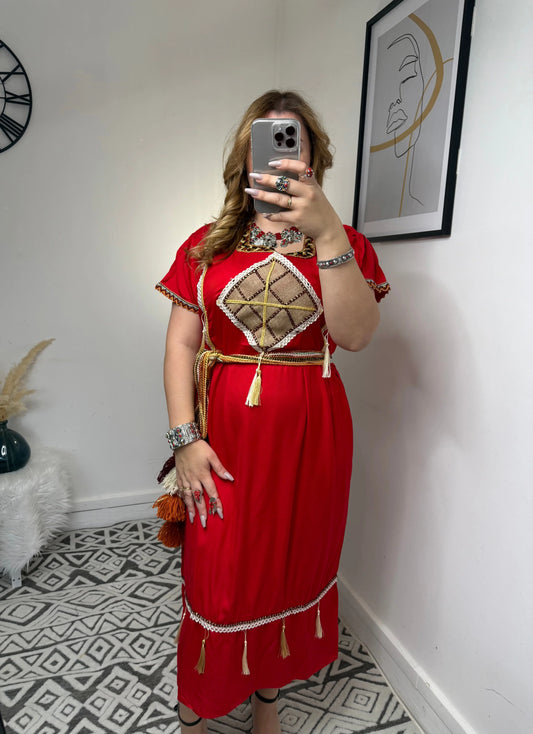 Robe Cynthia - Yelli