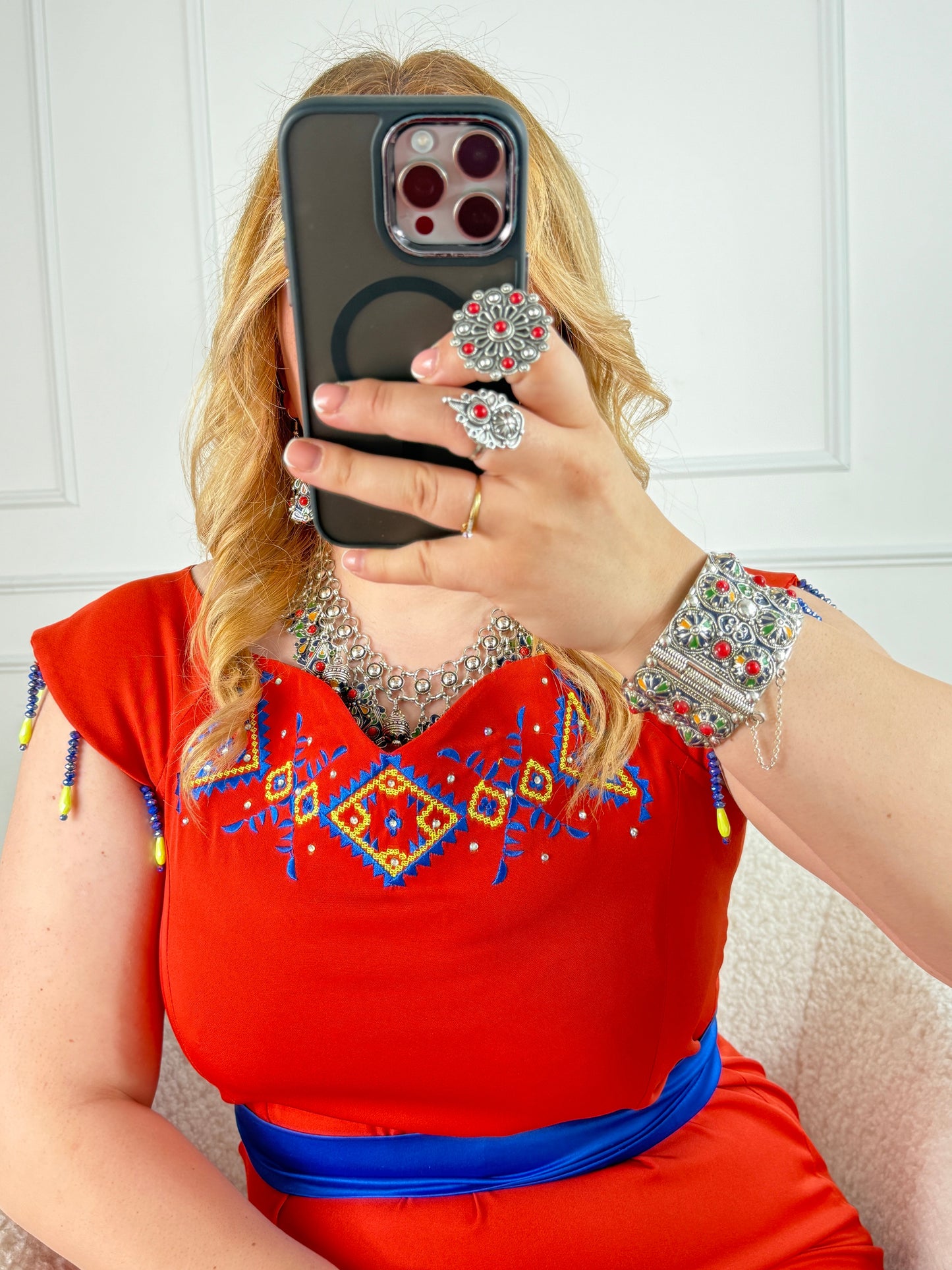 Robe de soirée kabyle — Modèle Yasmina Yelli