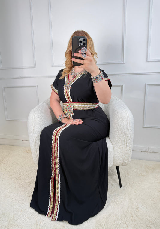 Robe kabyle traditionnelle revisitée – Confection Yelli Yelli