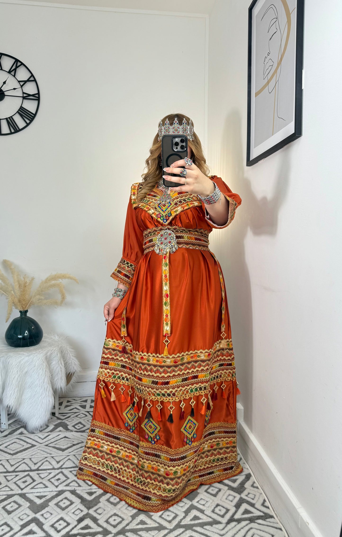 Robe Anila Yelli