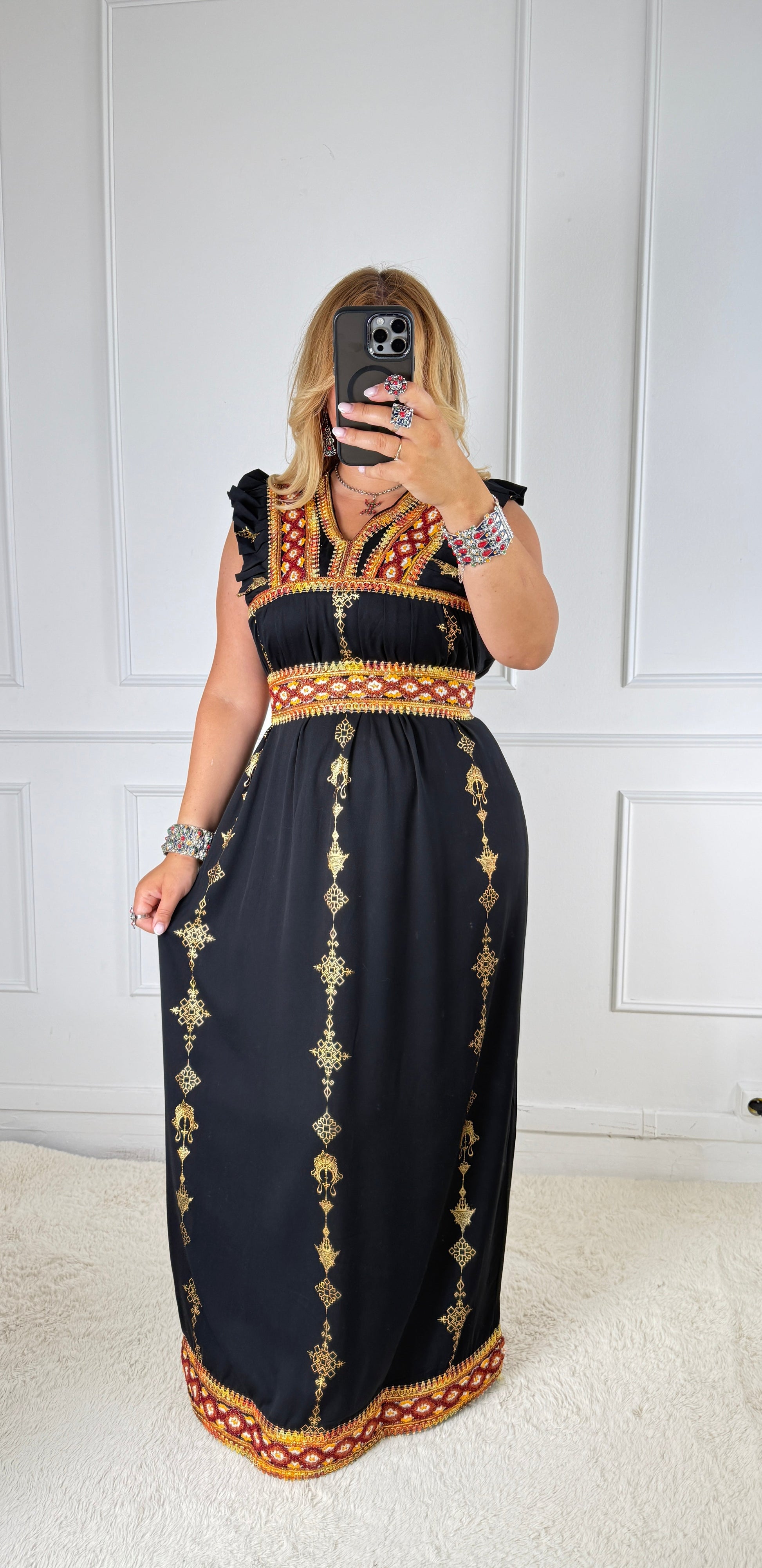 Robe d’hôtesse kabyle — Modèle Sonia Yelli