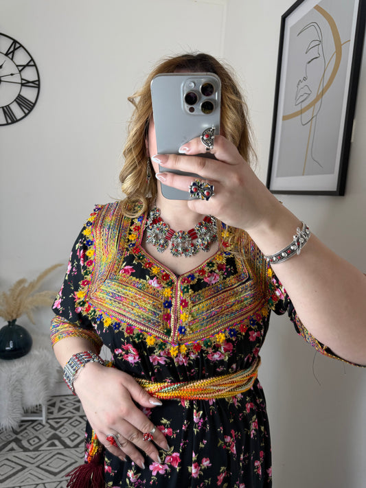 Robe Talya Yelli