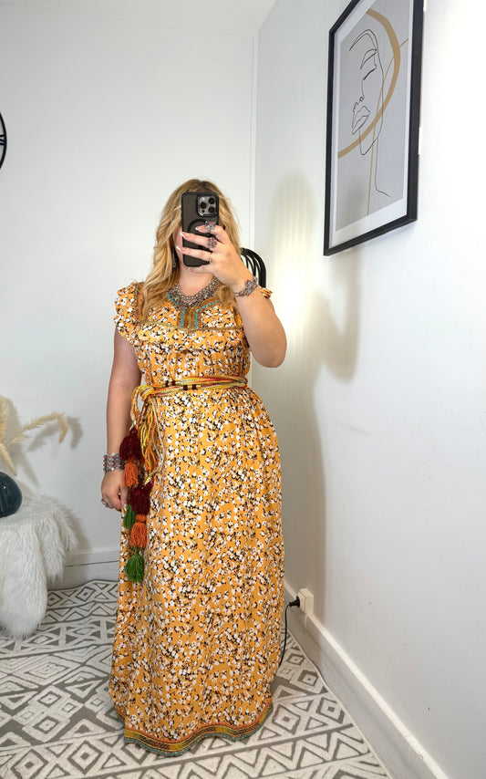 Robe Maya Yelli