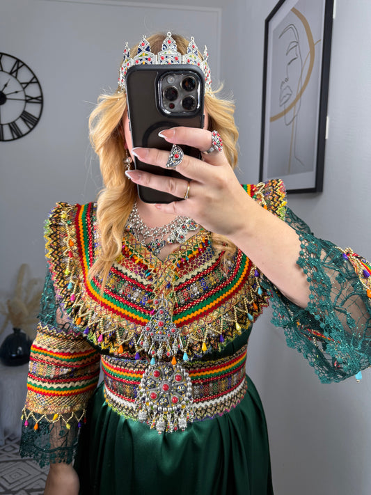 Robe Ouiza Yelli