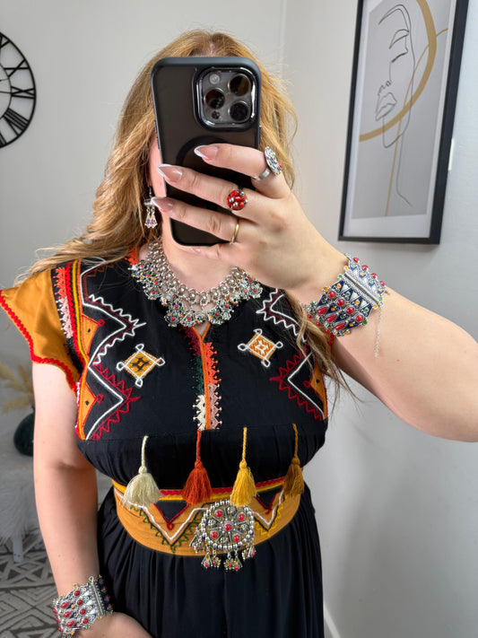 Robe Tasnim Yelli