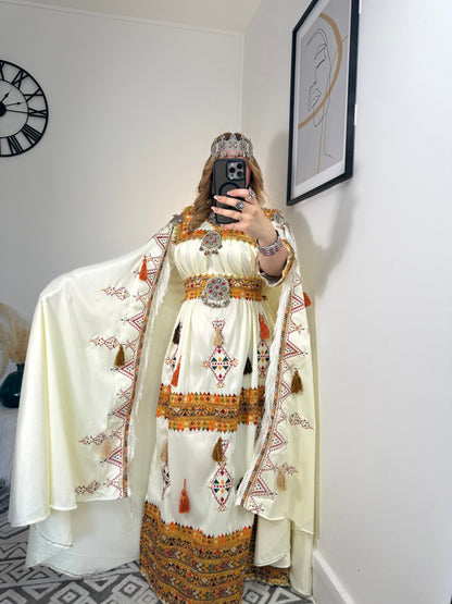 Robe Mouna Yelli