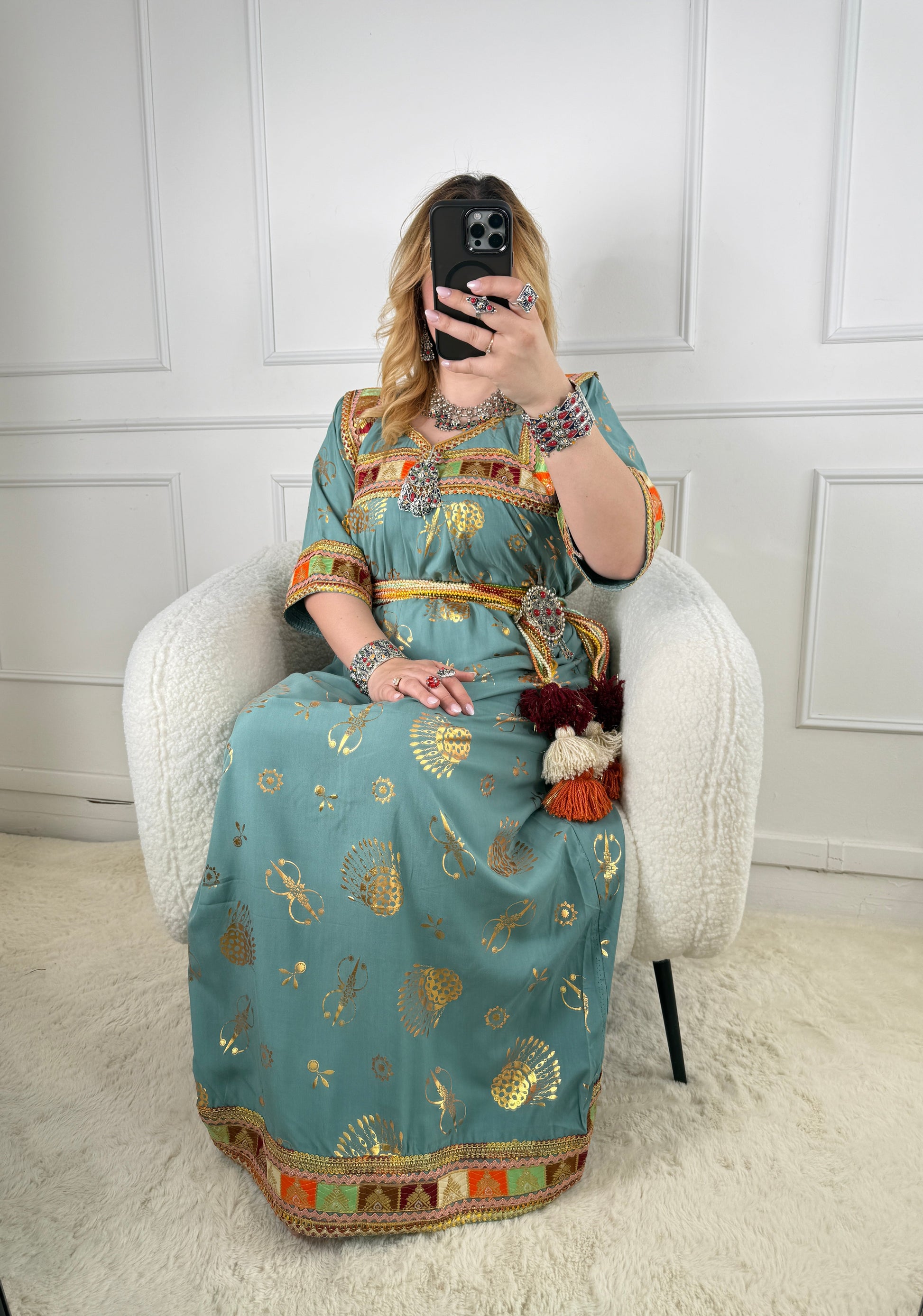 Robe Mira Yelli