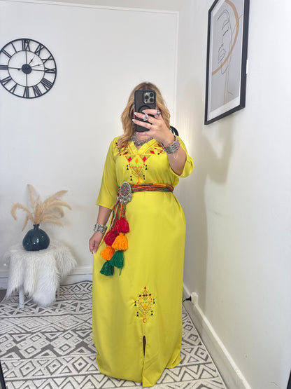 Robe Thiziri Yelli