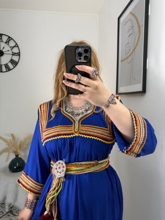 Robe Nina Yelli