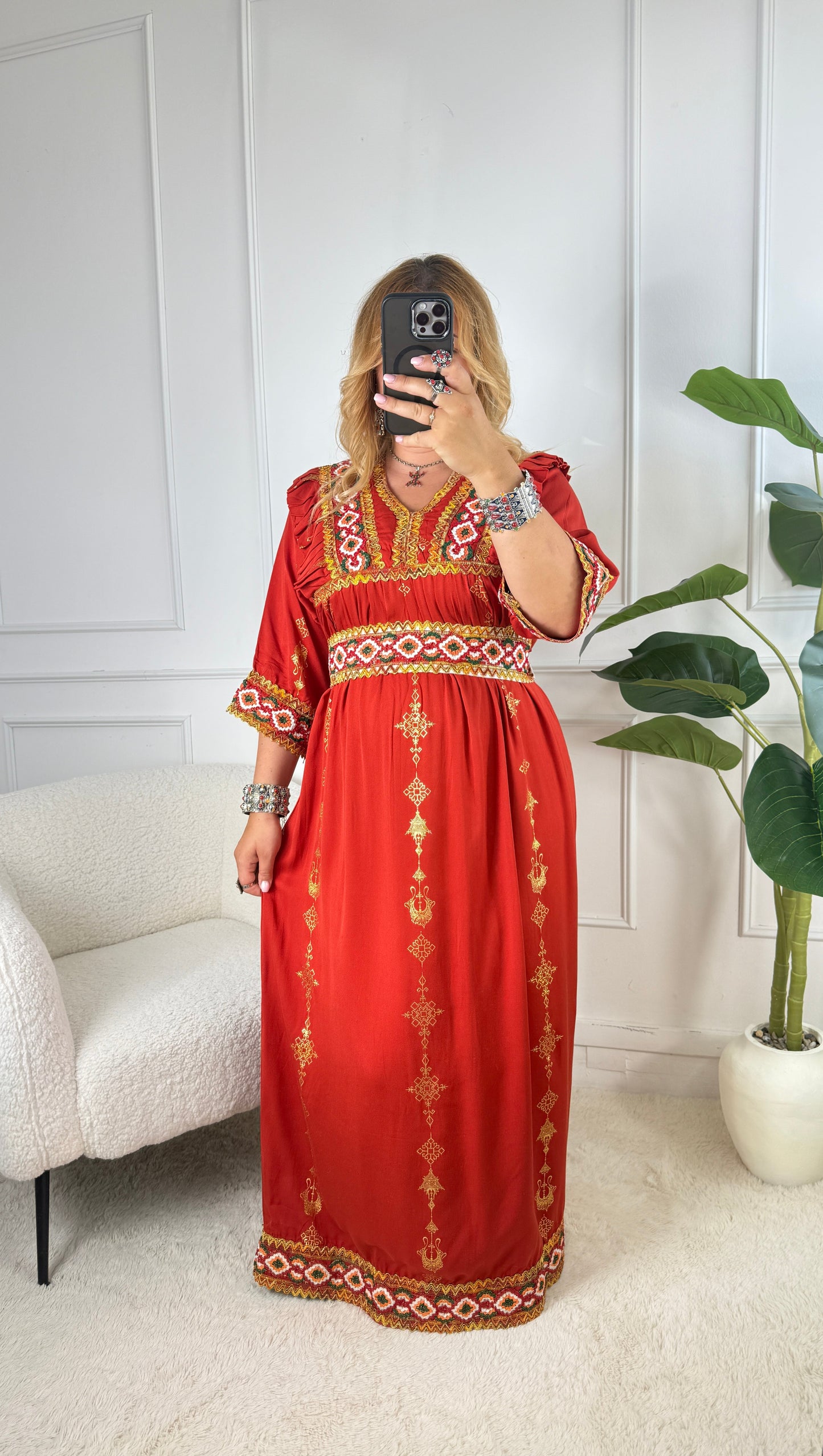Robe d’hôtesse kabyle — Modèles Lylia Demi manches Yelli