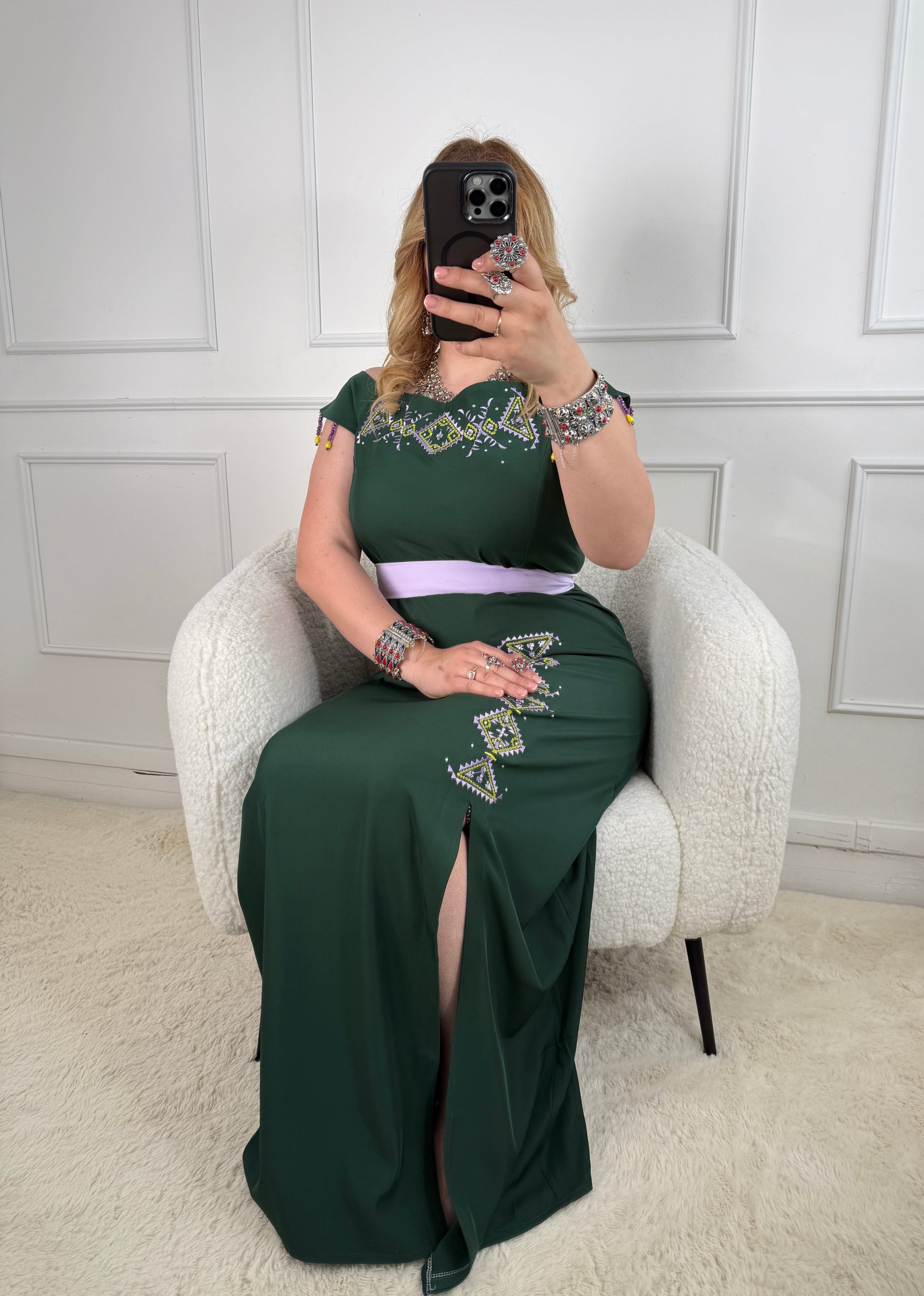 Robe de soirée kabyle — Modèle Yasmina Yelli