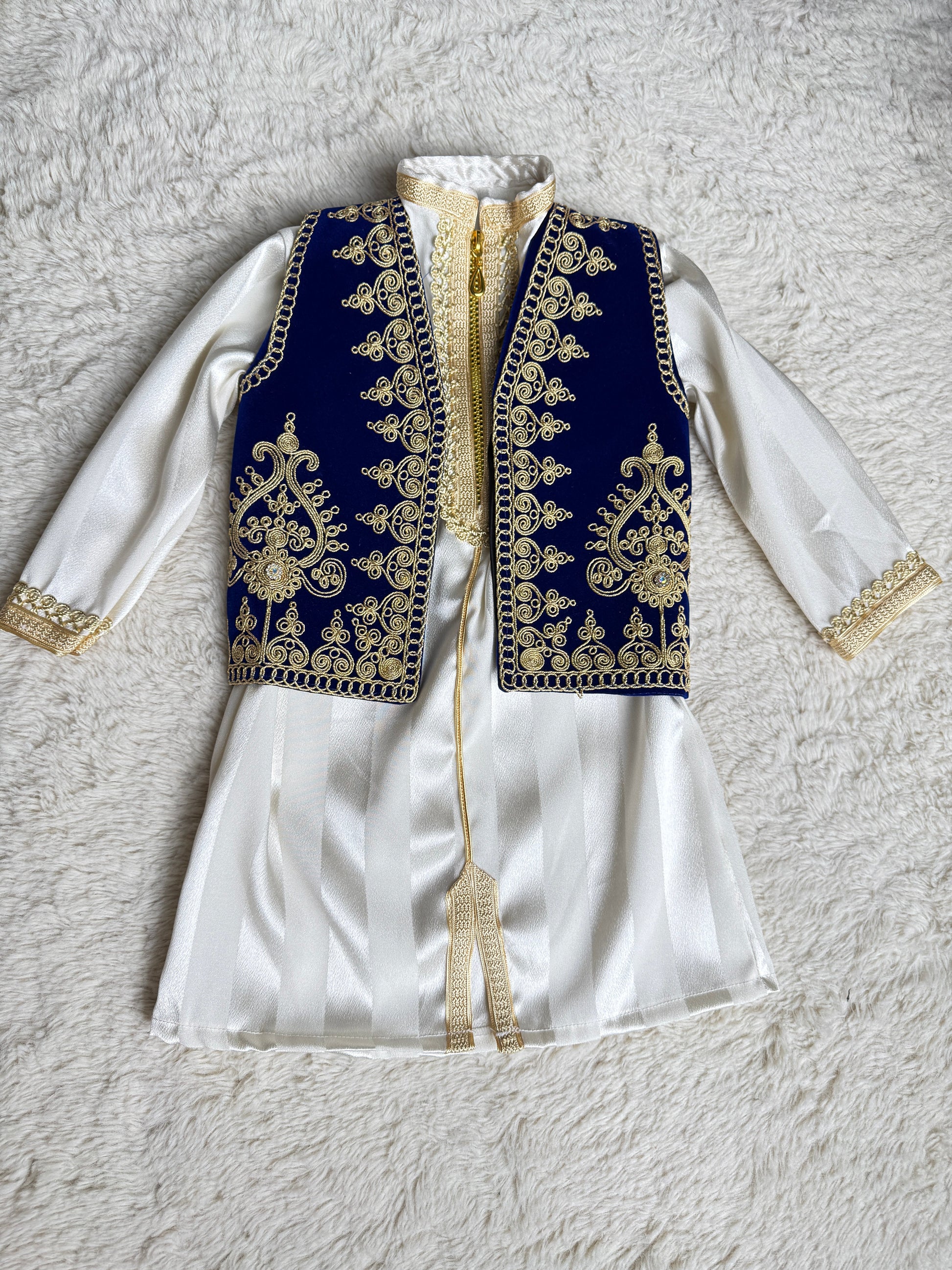 Tenue traditionnelle Thara - Idéale pour cérémonie de circoncision Robes Kabyles
