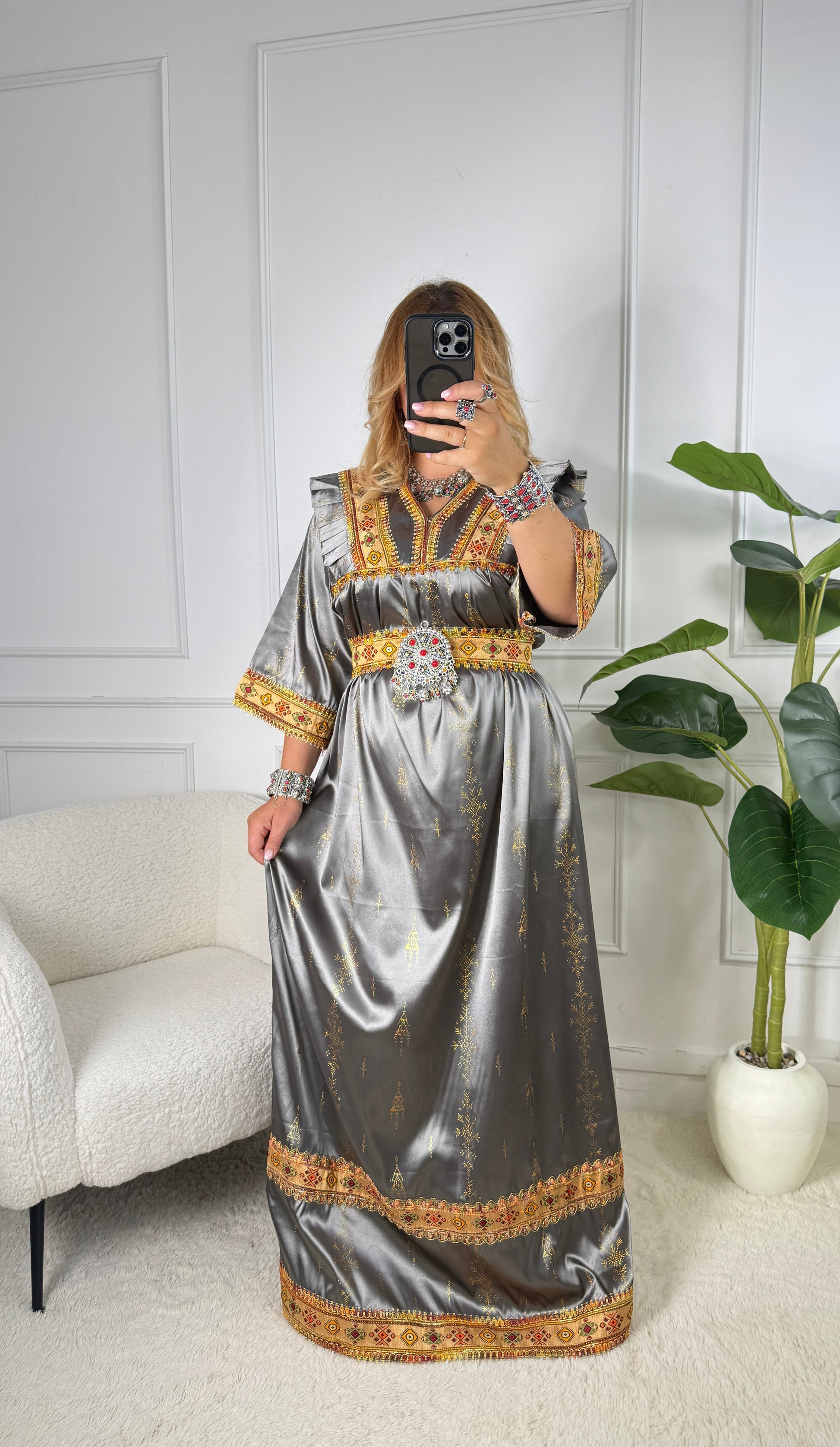Robe de soirée kabyle — Modèle Yelli