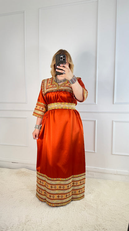 Robe de soirée kabyle — Modèle Melya Yelli
