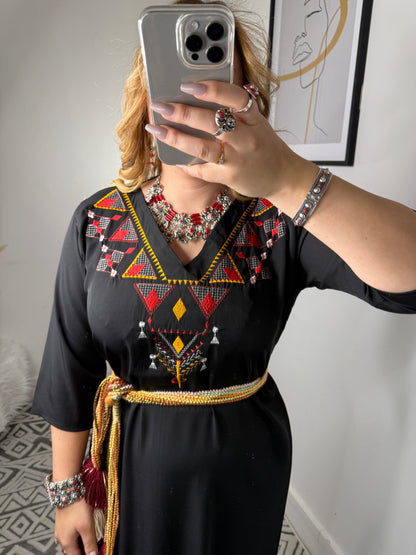 Robe Thiziri Yelli