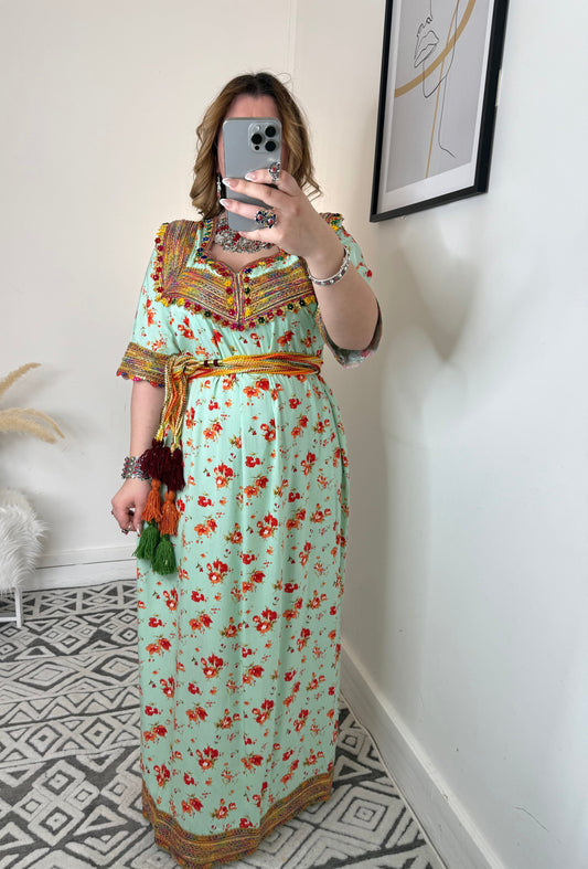 Robe Talya Yelli