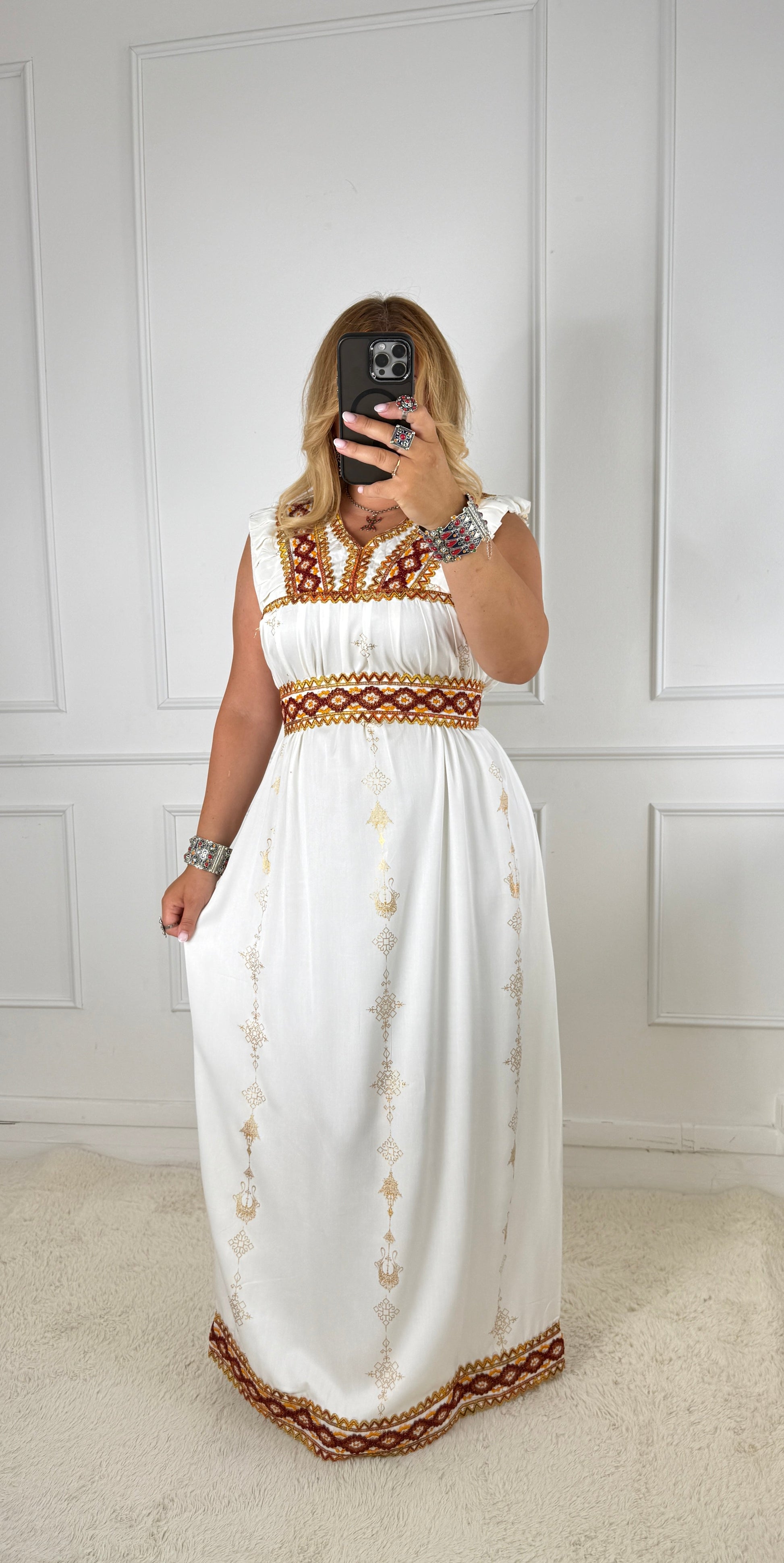 Robe d’hôtesse kabyle — Modèle Sonia Yelli