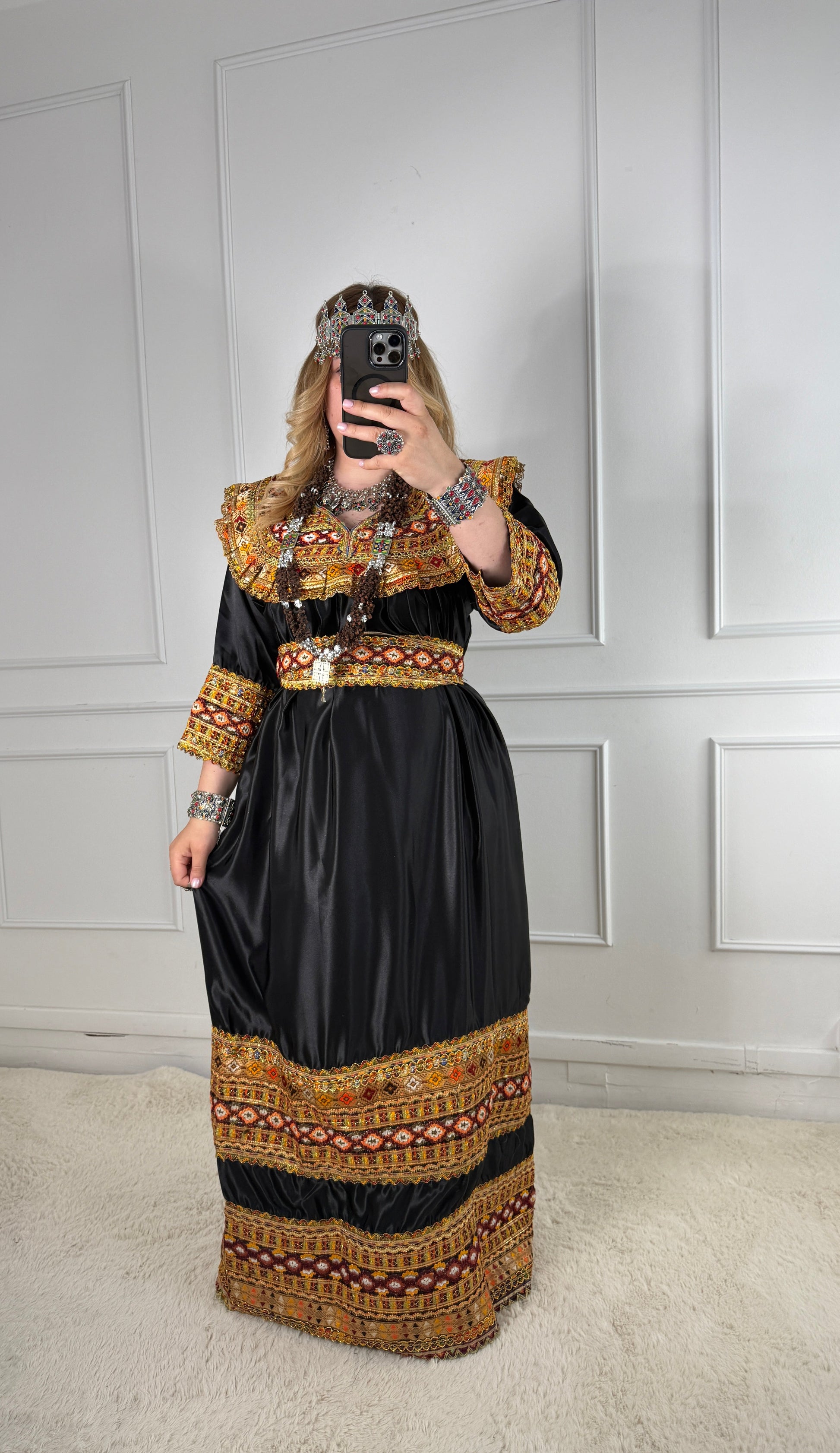Robe de soirée kabyle — Modèle Yelli