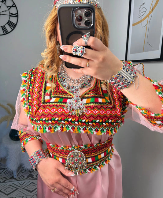 Robe Nora - Yelli