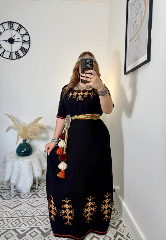 Robe Linda Yelli