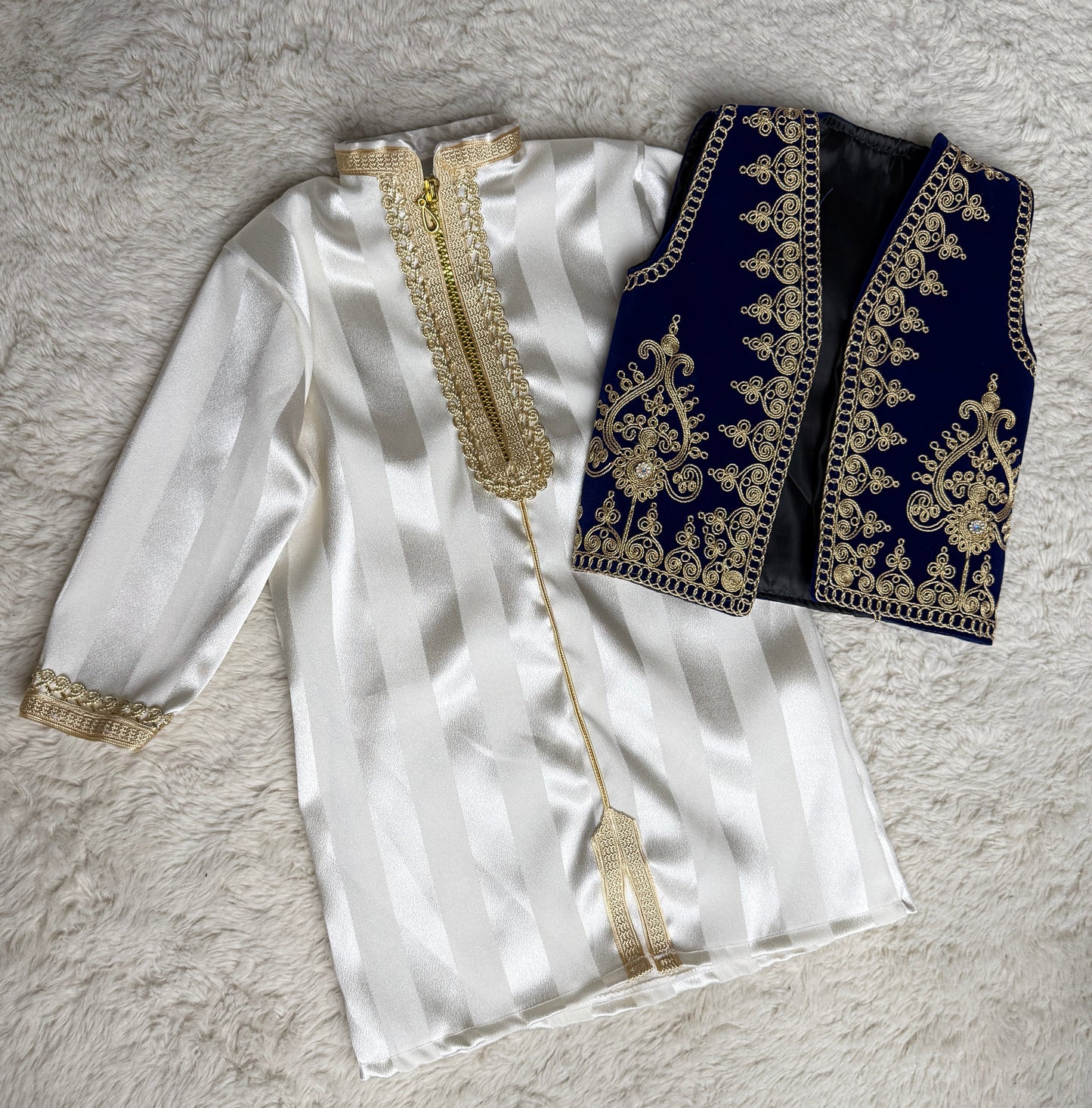 Tenue traditionnelle Thara - Idéale pour cérémonie de circoncision Robes Kabyles