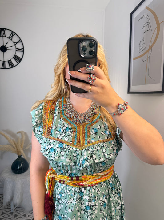 Robe Maya Yelli