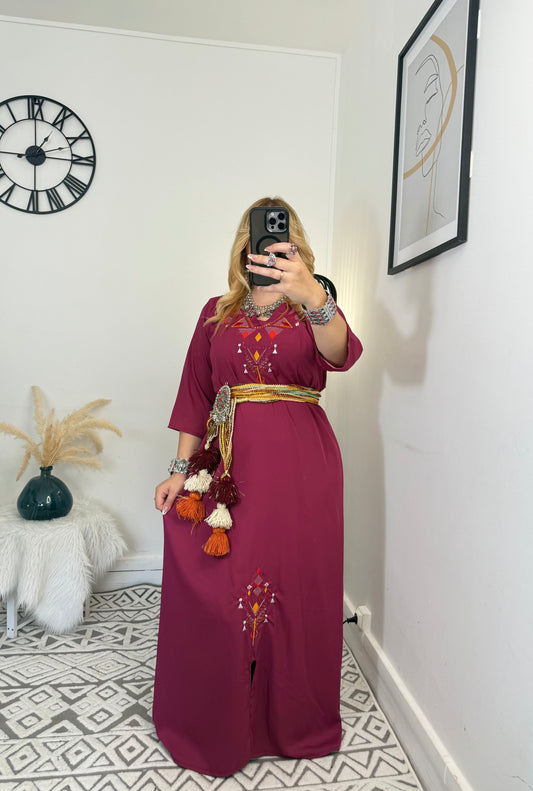 Robe Thiziri Yelli
