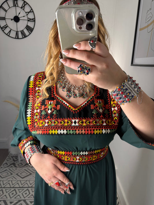 Robe Lila Yelli