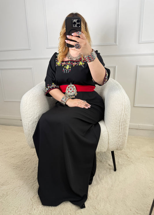Robe kabyle Djamila Yelli