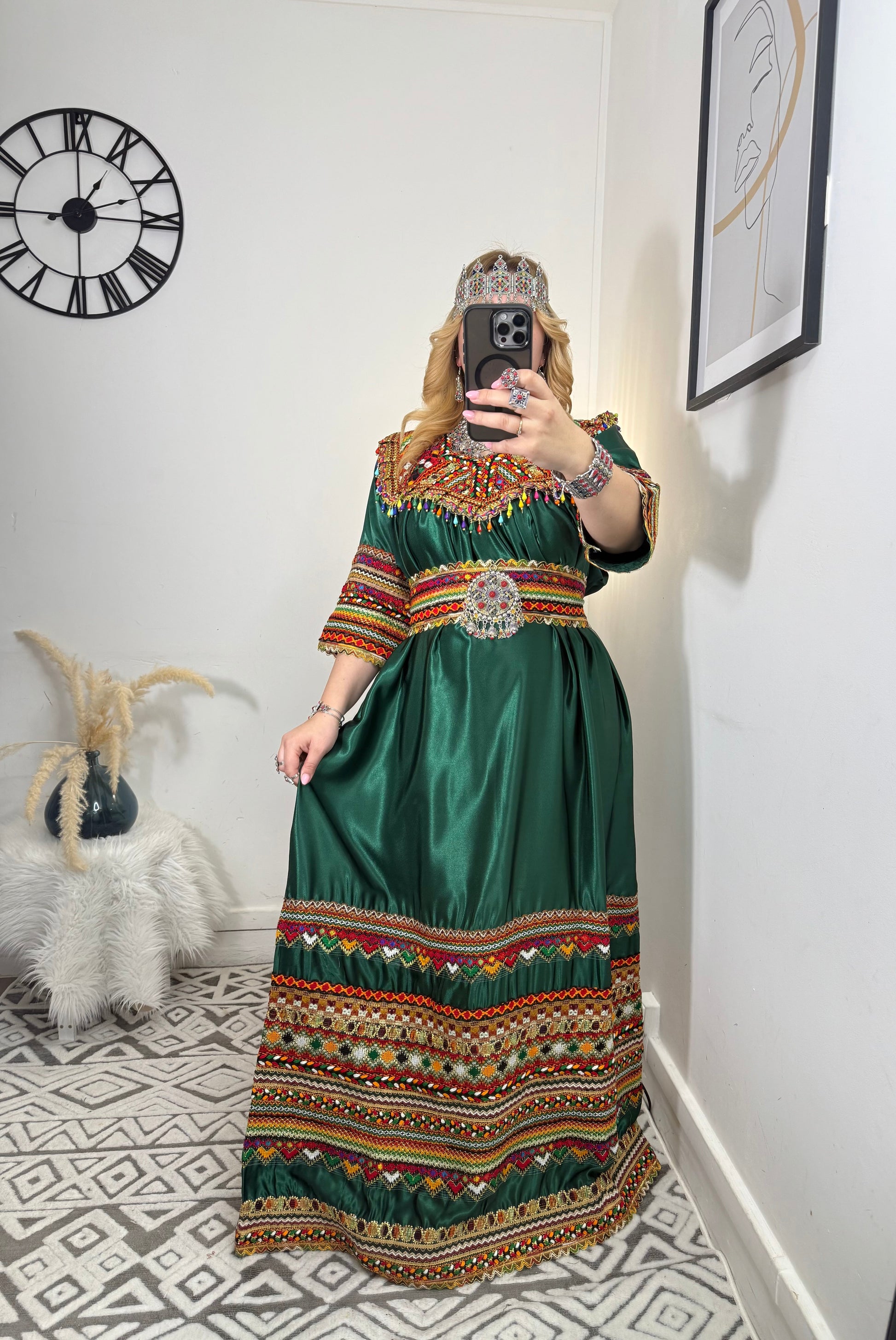 mRobe Zohra Yelli