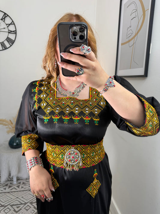 Robe Naima Yelli