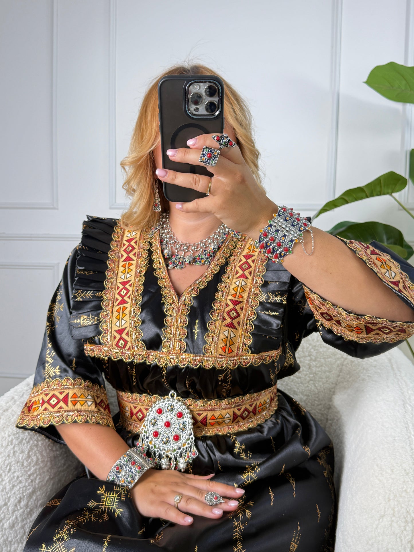 Robe de soirée kabyle — Modèle Yelli