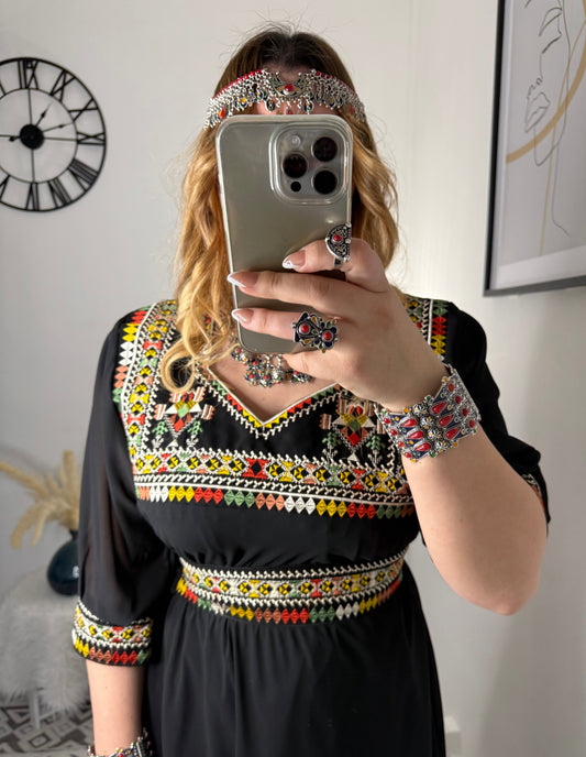 Robe Lila Yelli