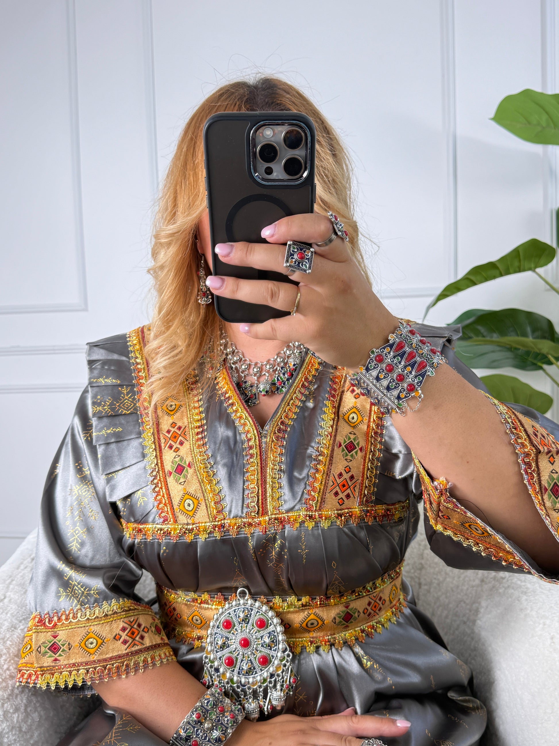 Robe de soirée kabyle — Modèle Yelli
