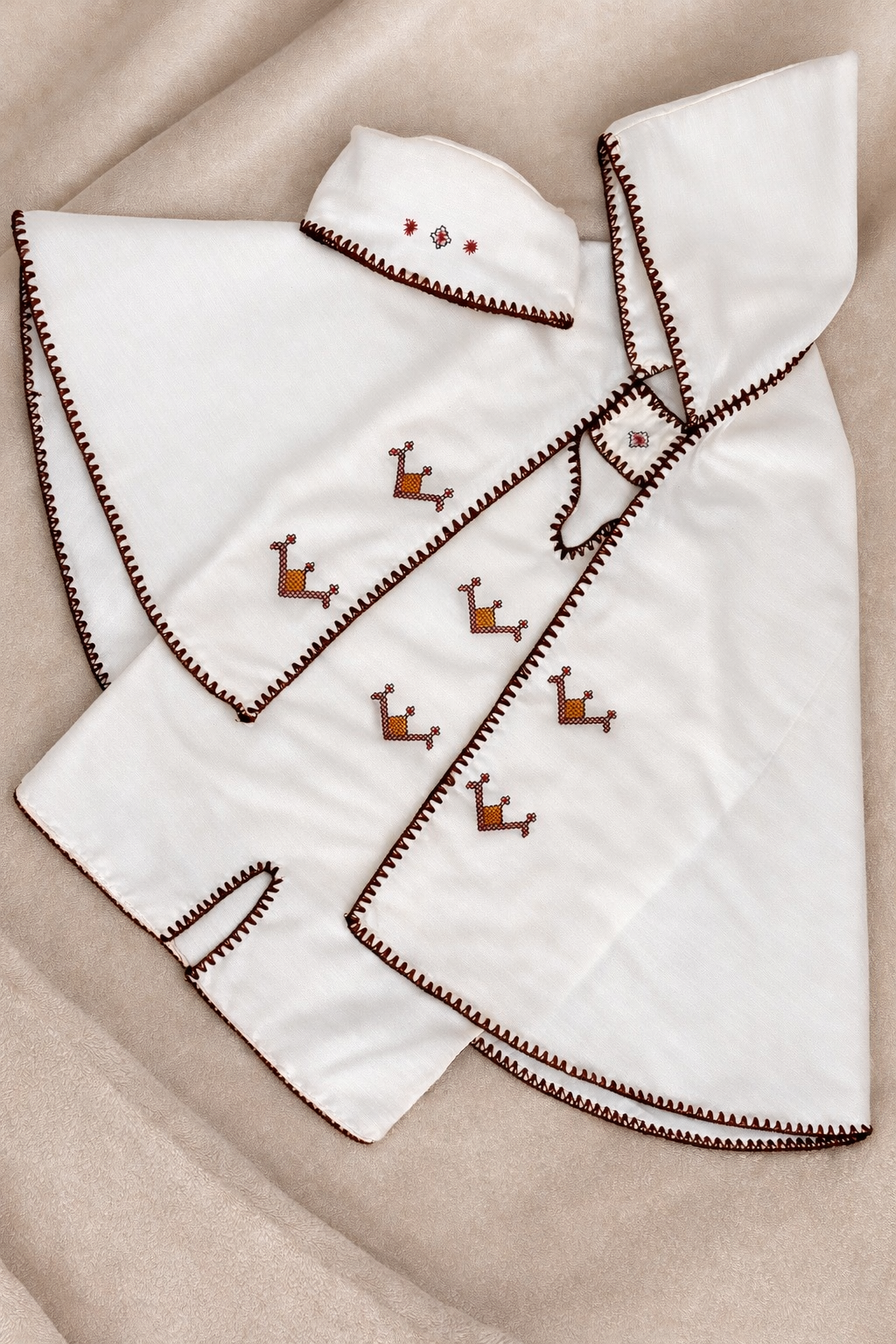 Tenue de circoncision kabyle – Confection artisanale Robes Kabyles
