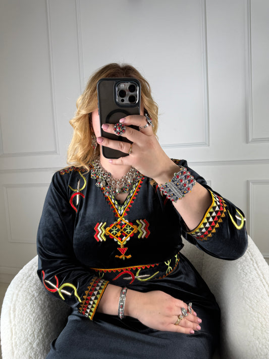 Robe kabyle en velours – Modèle Taous