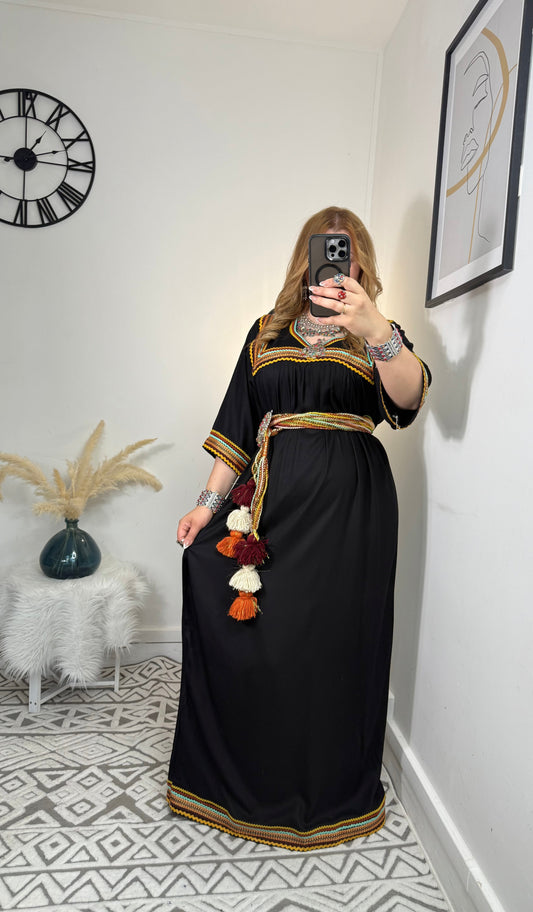 Robe Nina Yelli