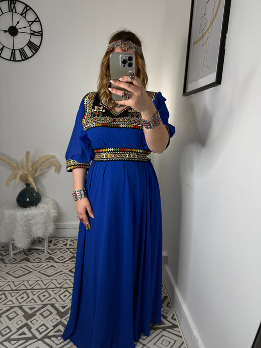 Robe Lila Yelli