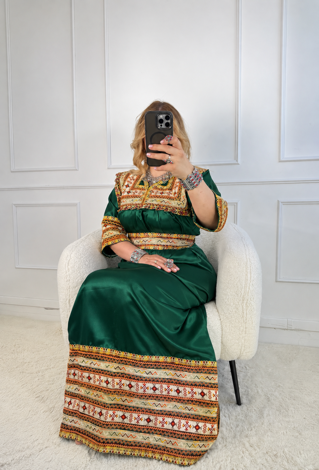 Robe de soirée kabyle — Modèle Amelya Yelli